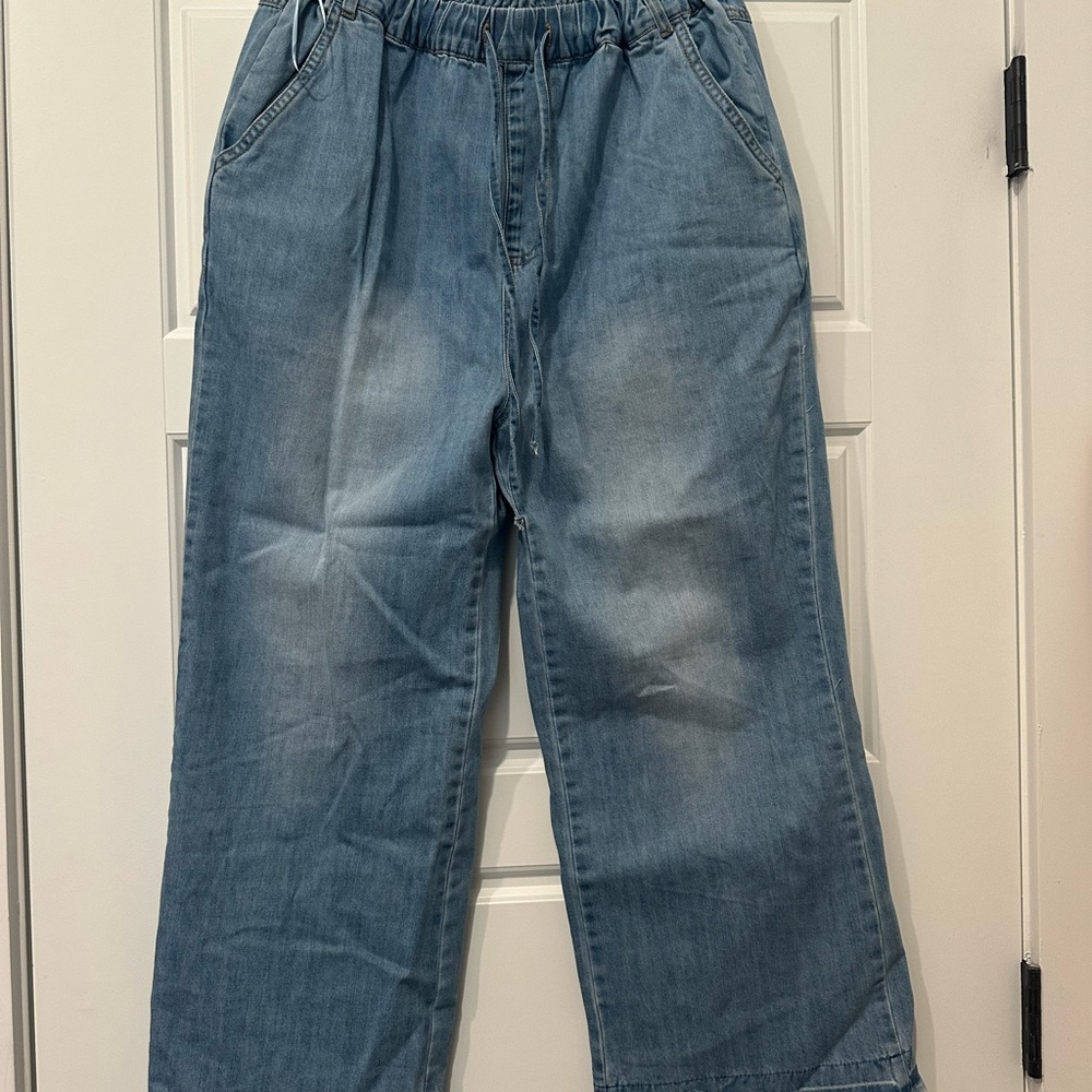 Women’s Casual Blue Chambray/Light Denim Pants